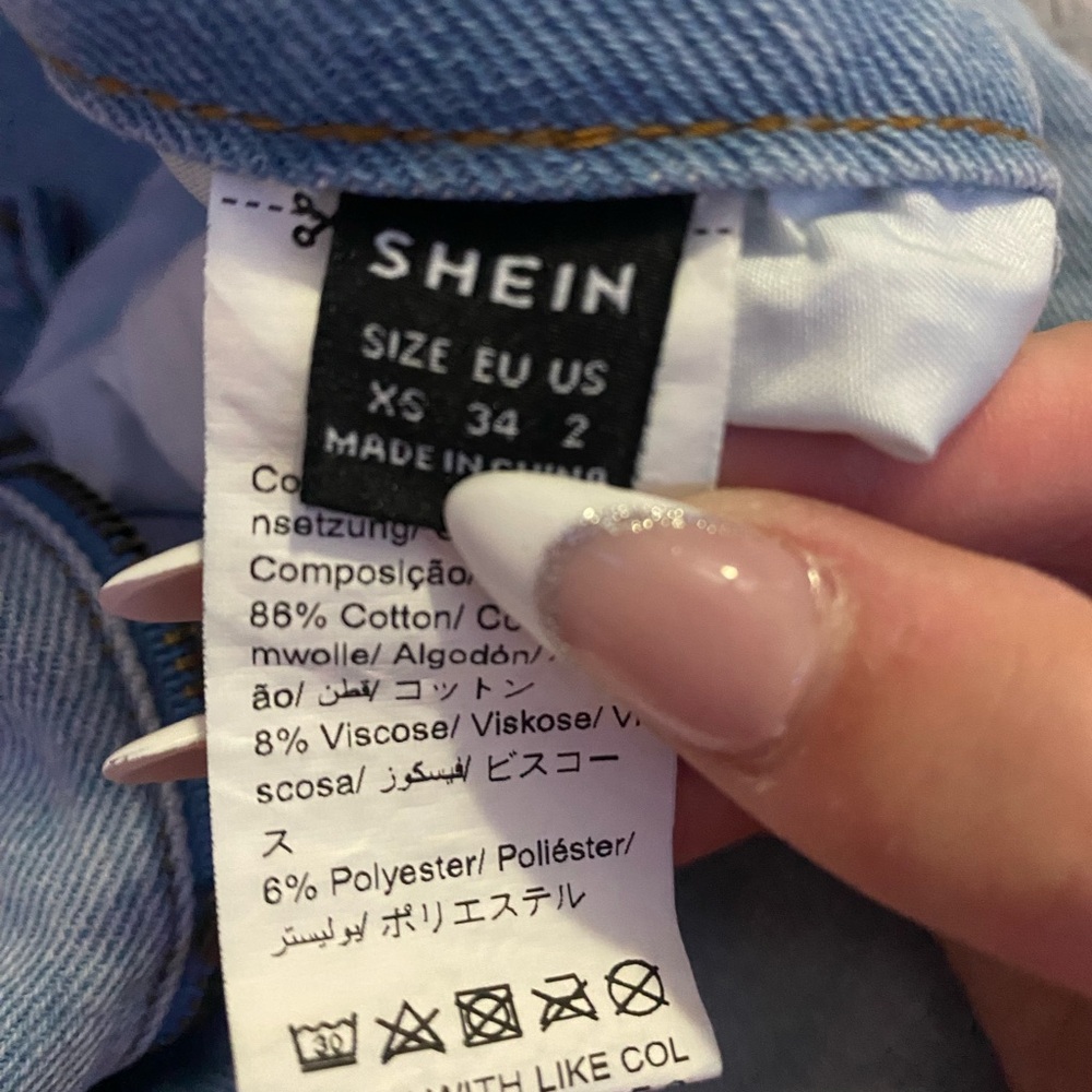 Shein jeans - Picture 2 of 4